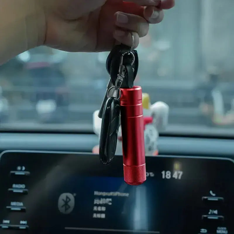 ResQ X – Инструмент за спешни случаи 